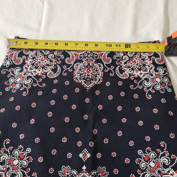 Talbots Women's Size 4 Navy Red Bandana Print Side Zip Lined Stretch Mini Skirt - Picture 8 of 12
